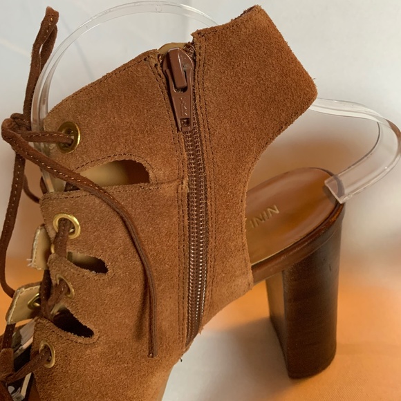 Nine West Brown Leather Lace Up Heels with a Zipper! - Picture 5 of 11